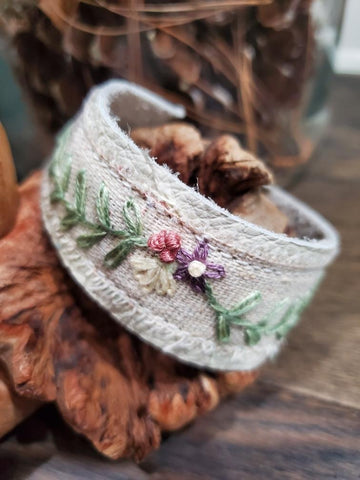 Hand-Embroidered Linen Leather Bracelet - Flower Garland