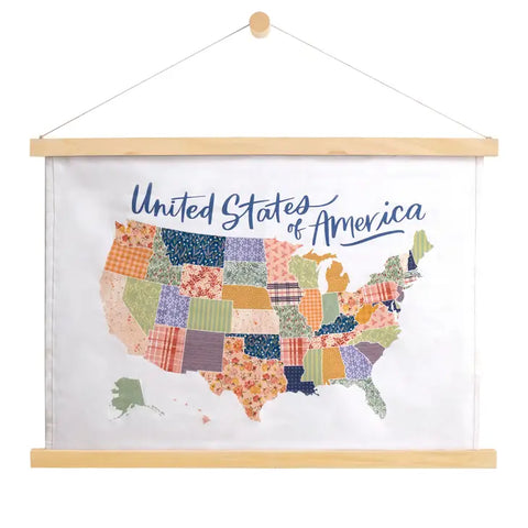 USA Map Canvas Tapestry with Wooden Rails