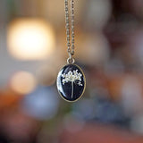 Queen Anne's Lace Oval Necklace