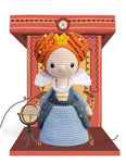 More Crochet Iconic Women: Amigurumi Patterns for 15 Incredible Women Who Changed the World