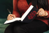 NIV, Journal the Word Bible for Women, Cloth Over Board, Navy, Red Letter Edition, Comfort Print: 500+ Prompts to Encourage Journaling and Reflection