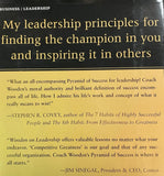 Wooden on Leadership: How to Create a Winning Organizaion by John Wooden