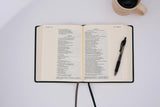 NIV, Journal the Word Bible (Perfect for Note-Taking), Leathersoft, Green, Red Letter, Comfort Print: Reflect, Take Notes, or Create Art Next to Your (NIV Journal the Word Bible)