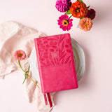 NKJV, Reference Bible, Personal Size, Large Print, Leathersoft, Pink, Red Letter Edition, Comfort Print: Holy Bible, New King James Version