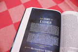 NIV, Kingdom Girls Bible, Full Color, Hardcover, Teal, Comfort Print: Meet the Women in God's Story