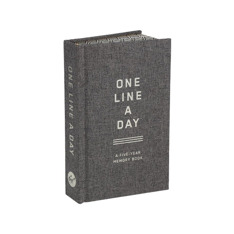 Charcoal Canvas One Line a Day: A Five-Year Memory Book by Chronicle Books