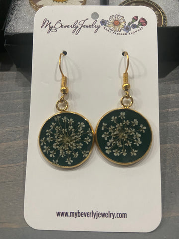 Pressed Flower Circle Earrings, Queen Anne's Lace on Green, Gold