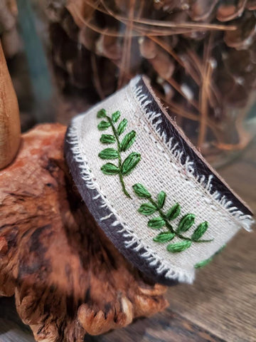 Hand-Embroidered Linen Leather Bracelet - Fern
