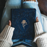 NLT Notetaking Bible: Versailles Theme