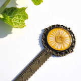 Pressed Flower Bookmark - Fleabane, Large Circle, Antique Bronze