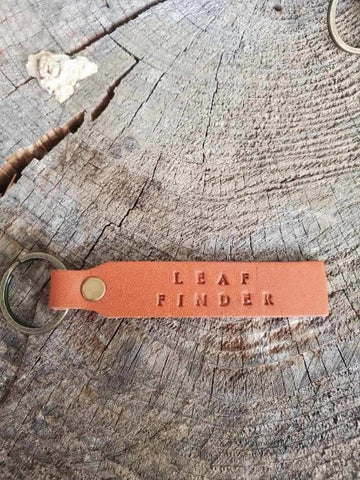 'Leaf Finder' Stamped Leather Keychain